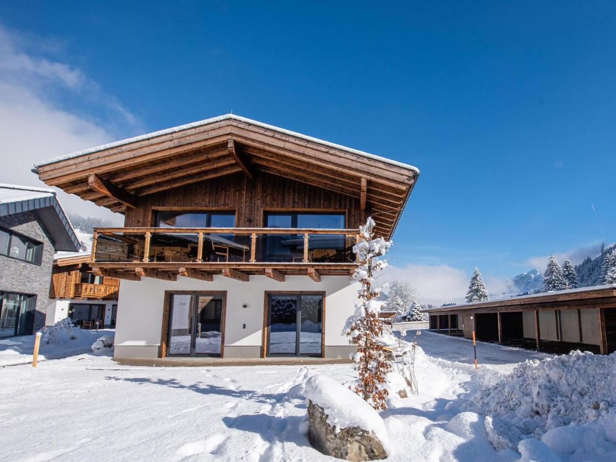 Apartment In Wald Im Pinzgau With A Carport 외부 사진