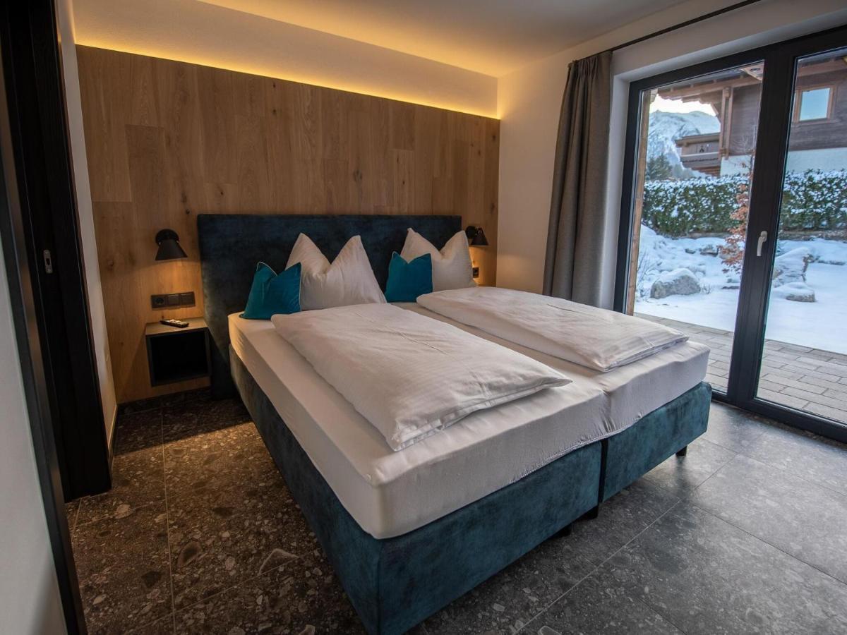 Apartment In Wald Im Pinzgau With A Carport 외부 사진